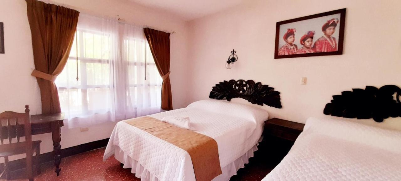 La Chacra De Joel Hotel Huehuetenango Eksteriør billede